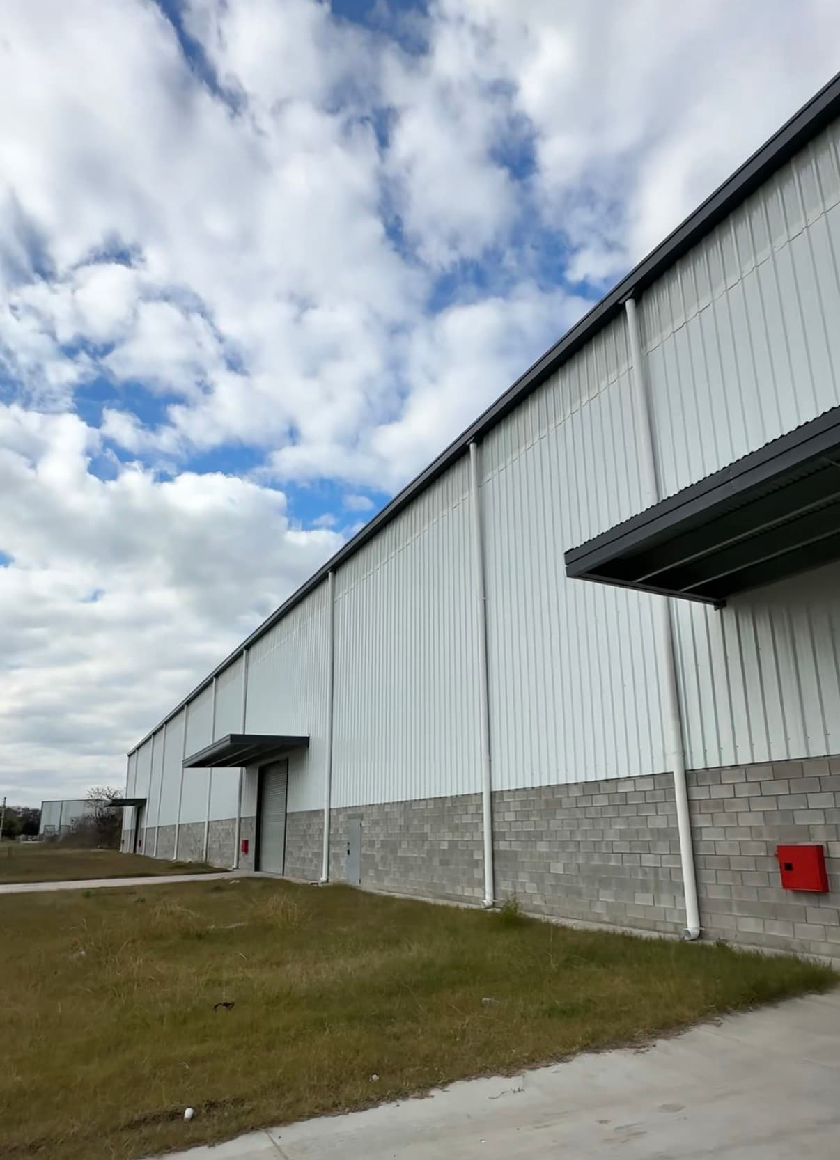 Nave del Polo Industrial Spegazzini, Ezeiza